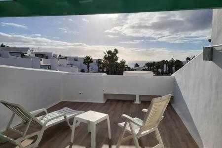 Fantastico Apartamento Con Terraza Y Vistas Al Mar Коста Тегисе Екстериор снимка