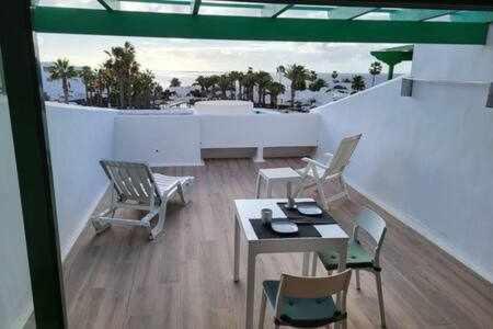 Fantastico Apartamento Con Terraza Y Vistas Al Mar Коста Тегисе Екстериор снимка